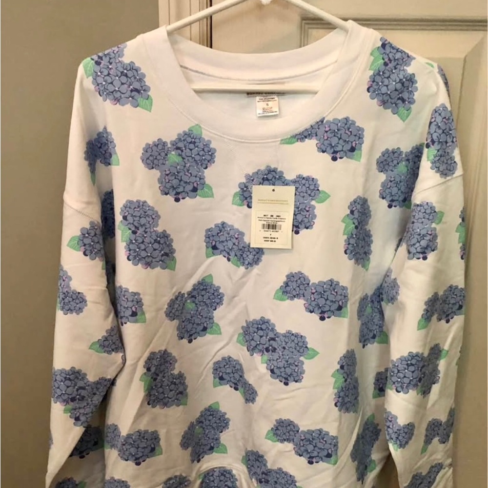The Beaufort Bonnett Company Hydrangea Sweatshirt